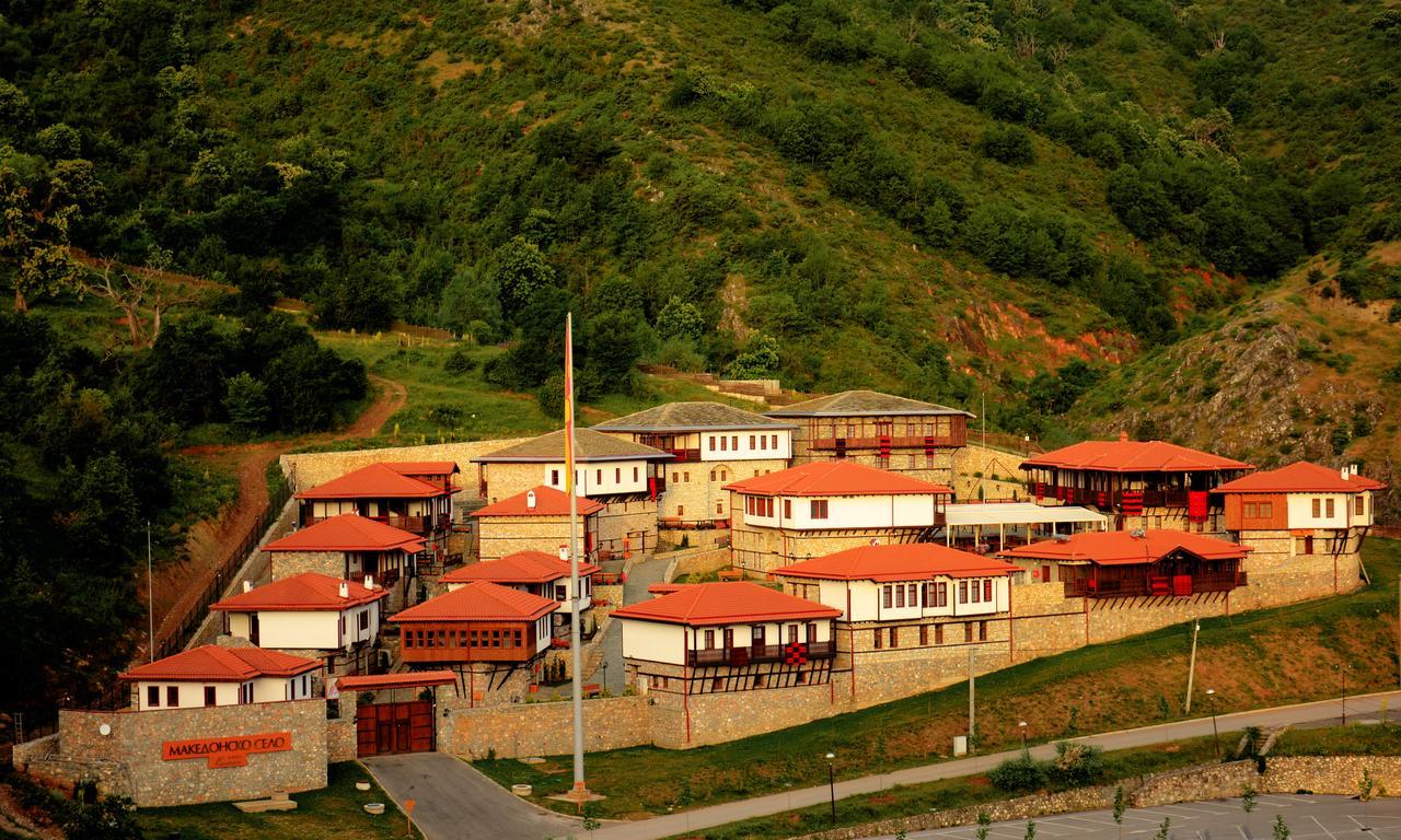 Macedonian Village Hotel & Resort Skopje Extérieur photo