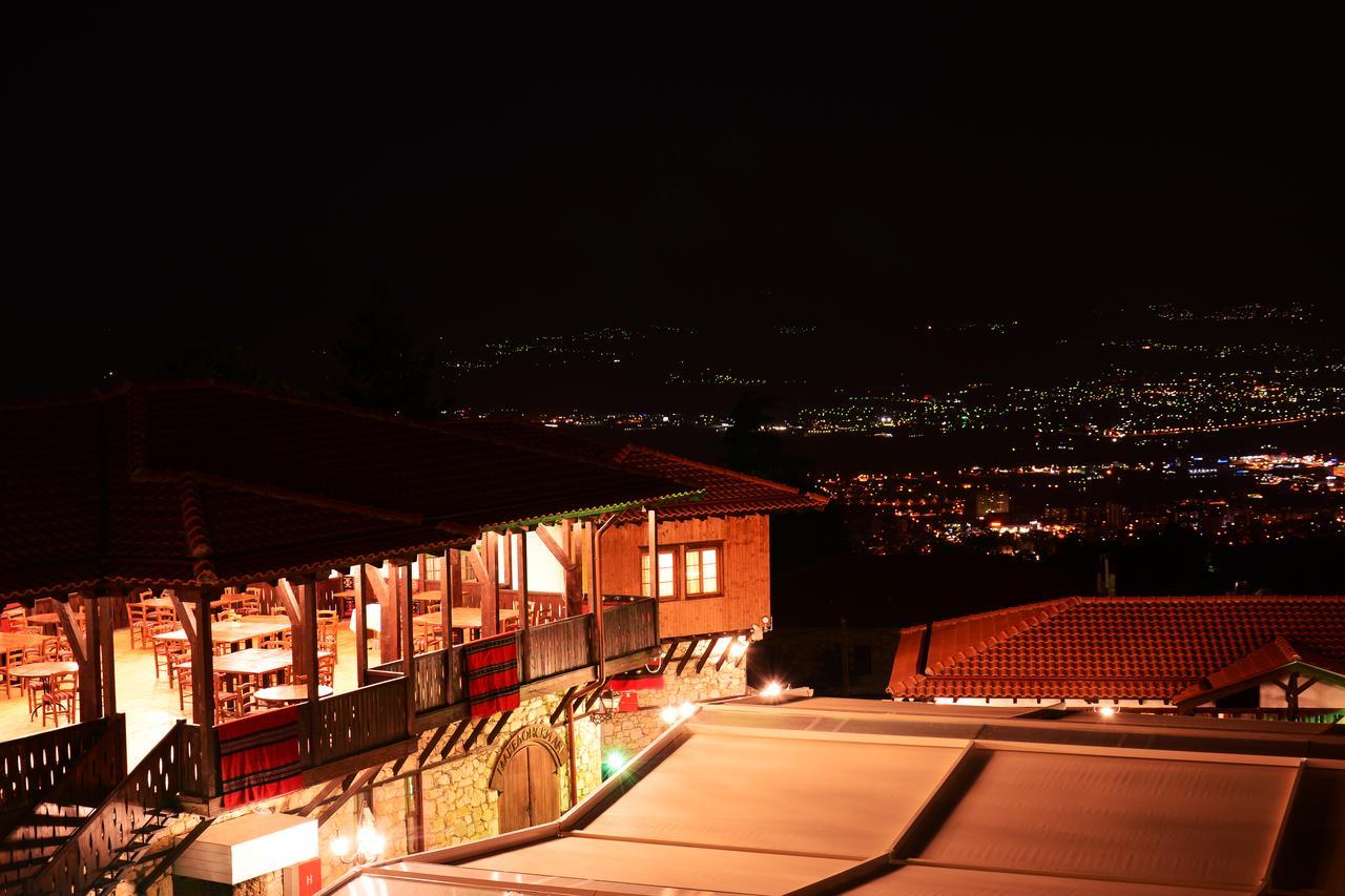 Macedonian Village Hotel & Resort Skopje Extérieur photo