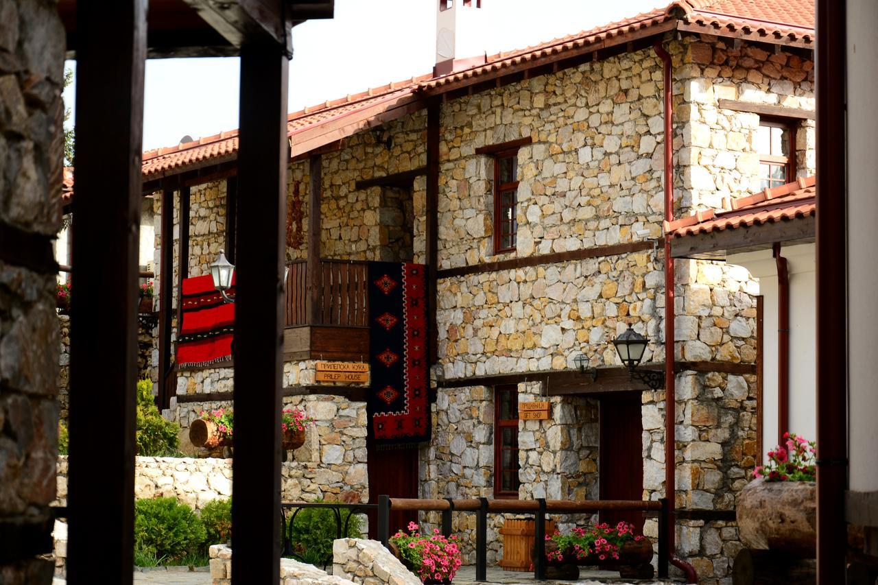Macedonian Village Hotel & Resort Skopje Extérieur photo