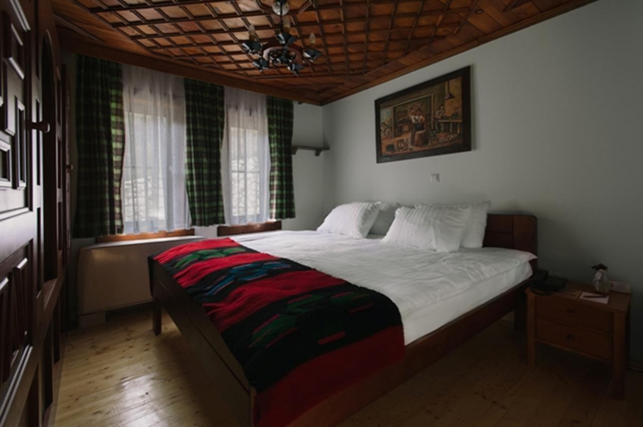 Macedonian Village Hotel & Resort Skopje Extérieur photo