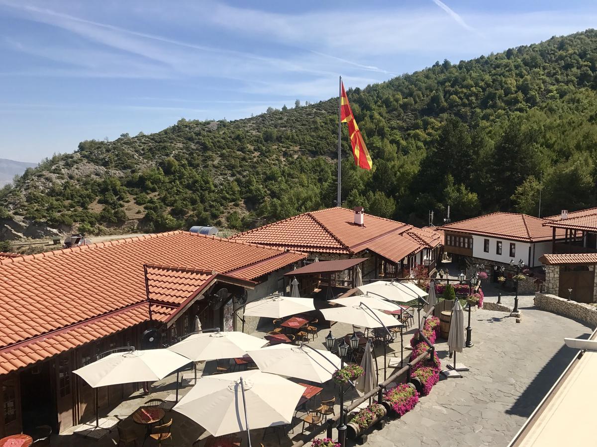 Macedonian Village Hotel & Resort Skopje Extérieur photo